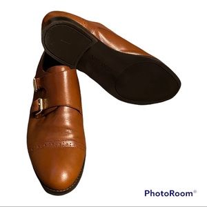 Gorgeous Nine west foodie monk strap loafers excellent condition.